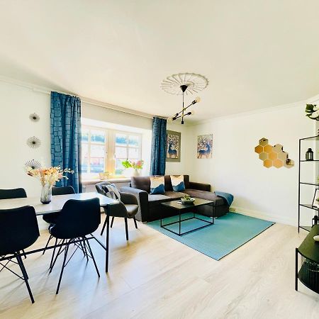 Aday - Modern 2 Bedroom Charming Central Apartment With Public Parking Aalborg Ngoại thất bức ảnh