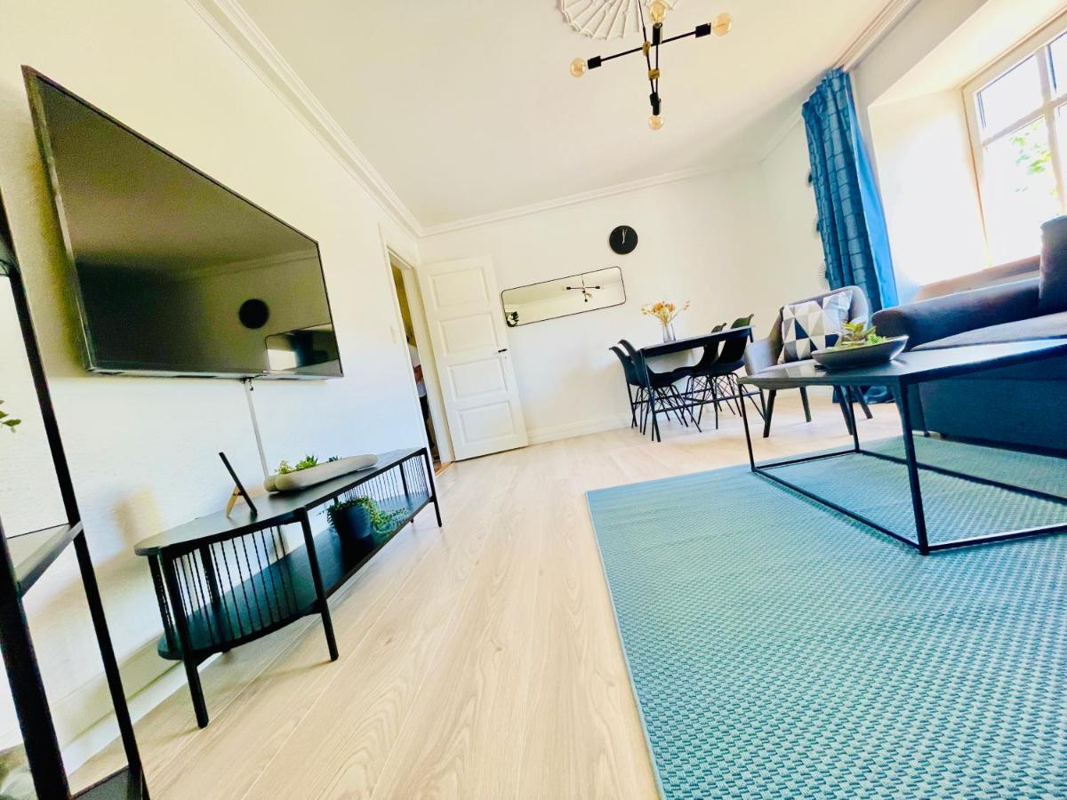 Aday - Modern 2 Bedroom Charming Central Apartment With Public Parking Aalborg Ngoại thất bức ảnh